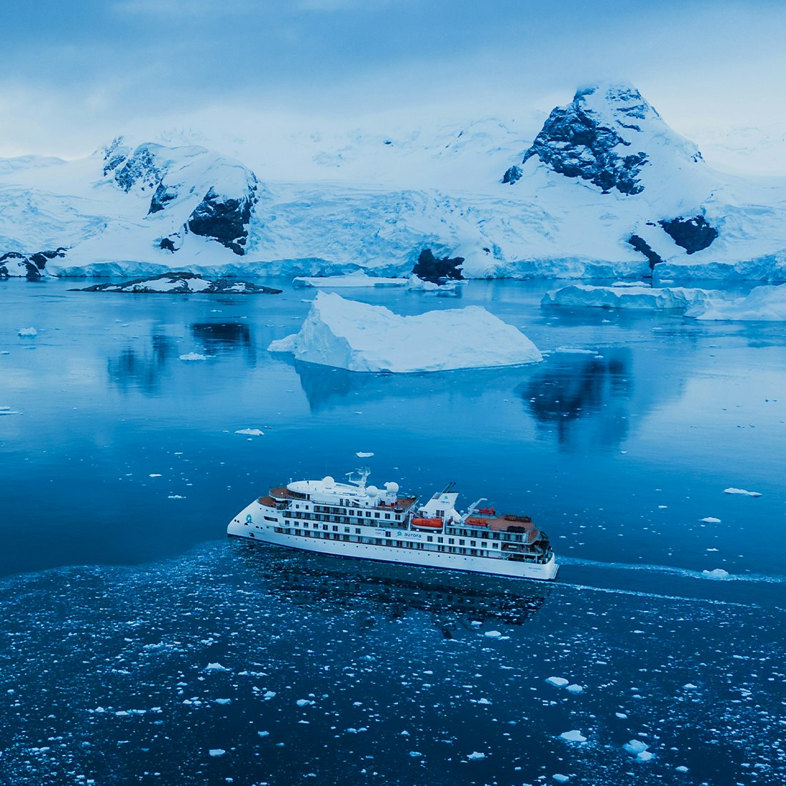 greg-mortimer-cruising-antarctica
