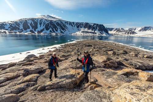 Passengers, Chermsideøya, Svalbard, Adrian Wlodarczyk
