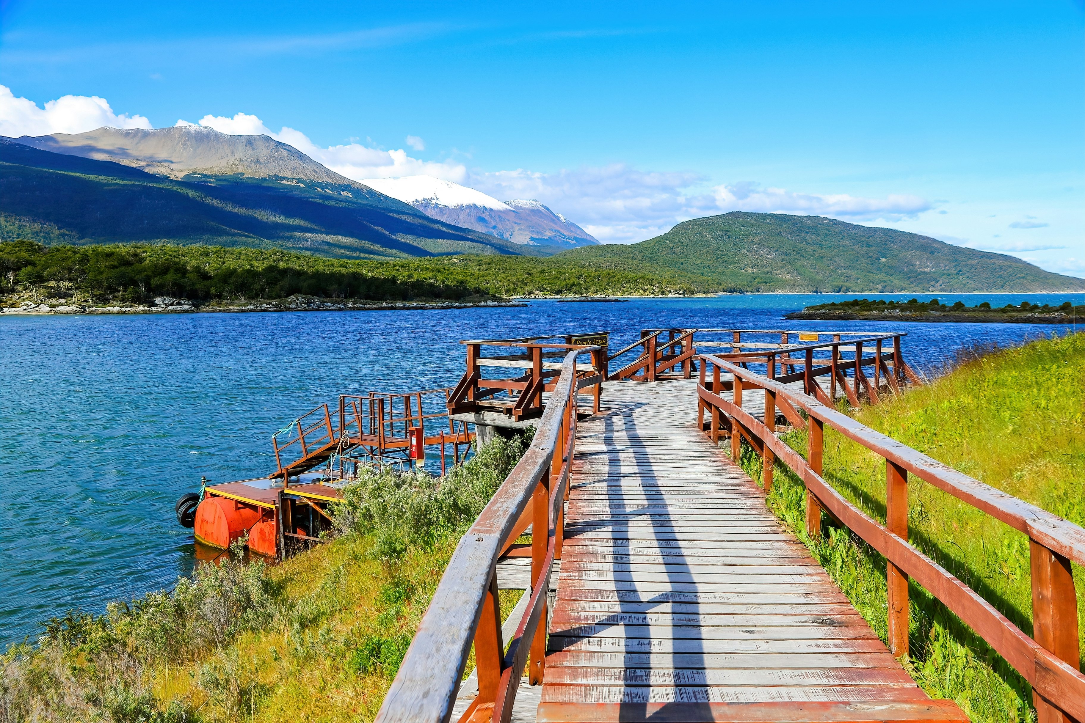 Puerto Arias pontoon on the shores of Lapataia Bay